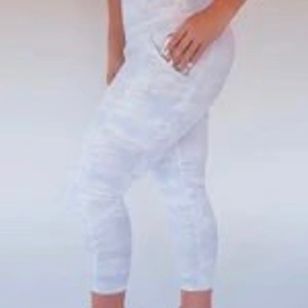 Cheeky Fit Snow camo 7/8 pocket leggings